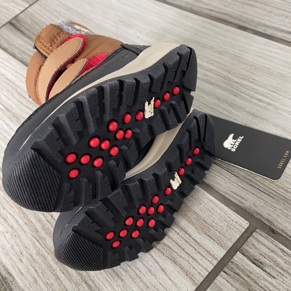 NWT Sorel Whitney Strap Boot - Picture 3 of 6